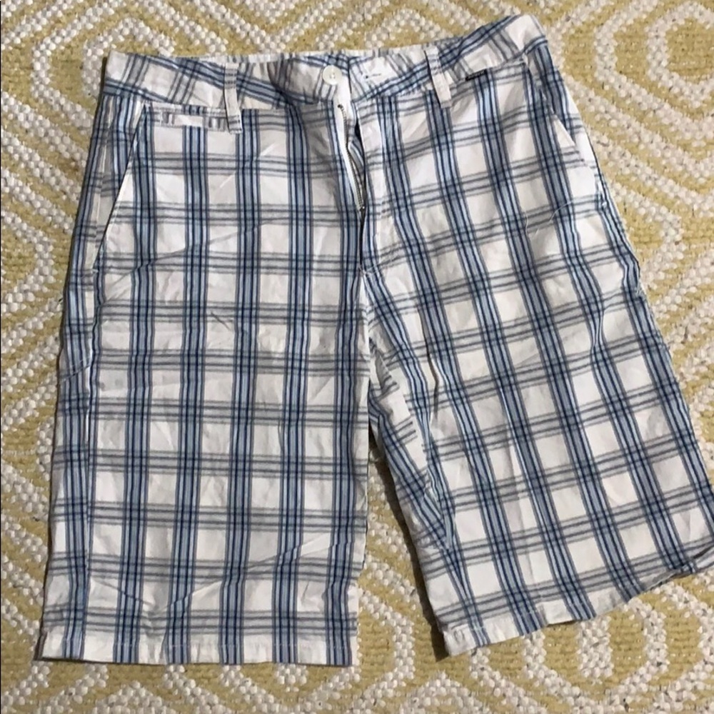 Hurley shorts blue and white